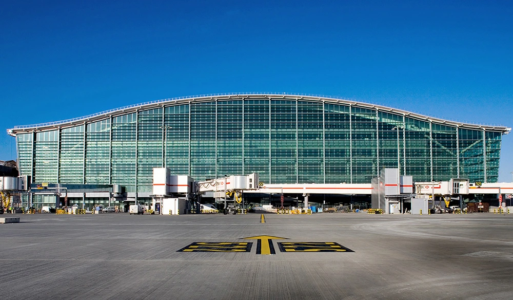 Heathrow Airport Transfers airport taxi camberley